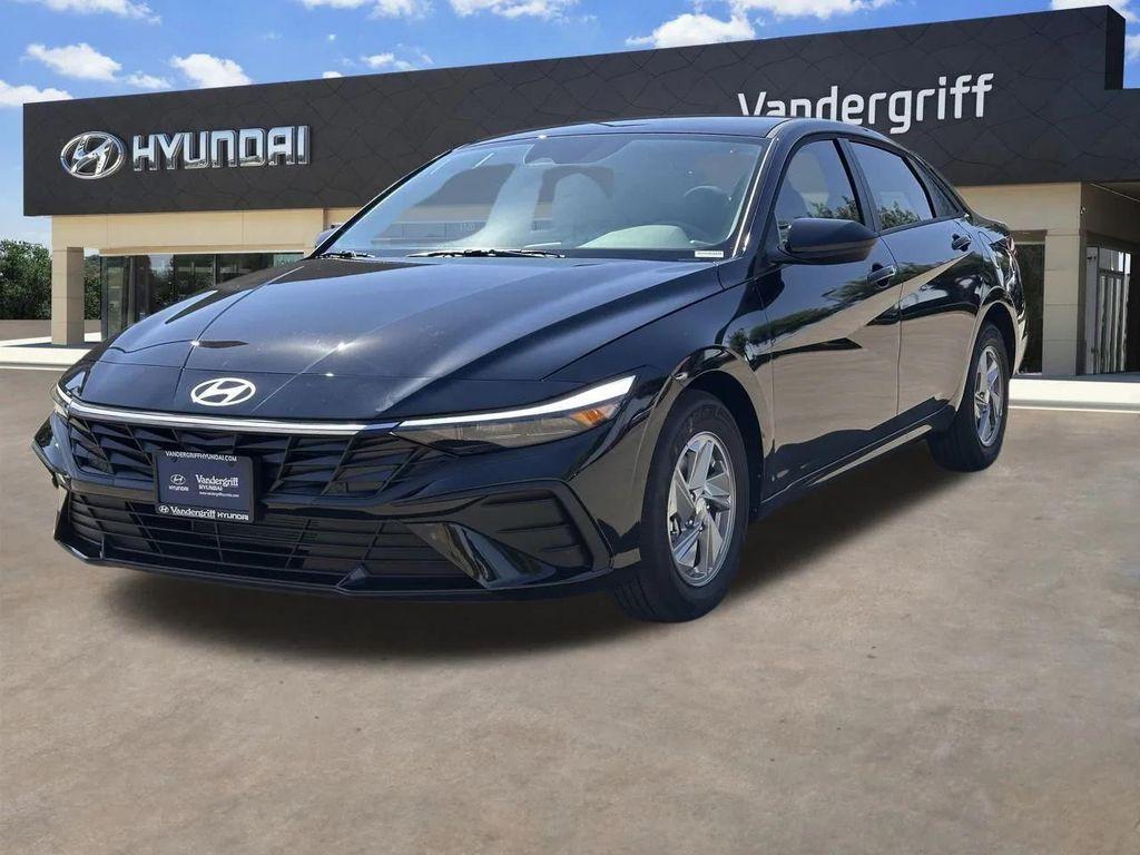 new 2025 Hyundai Elantra car, priced at $21,290