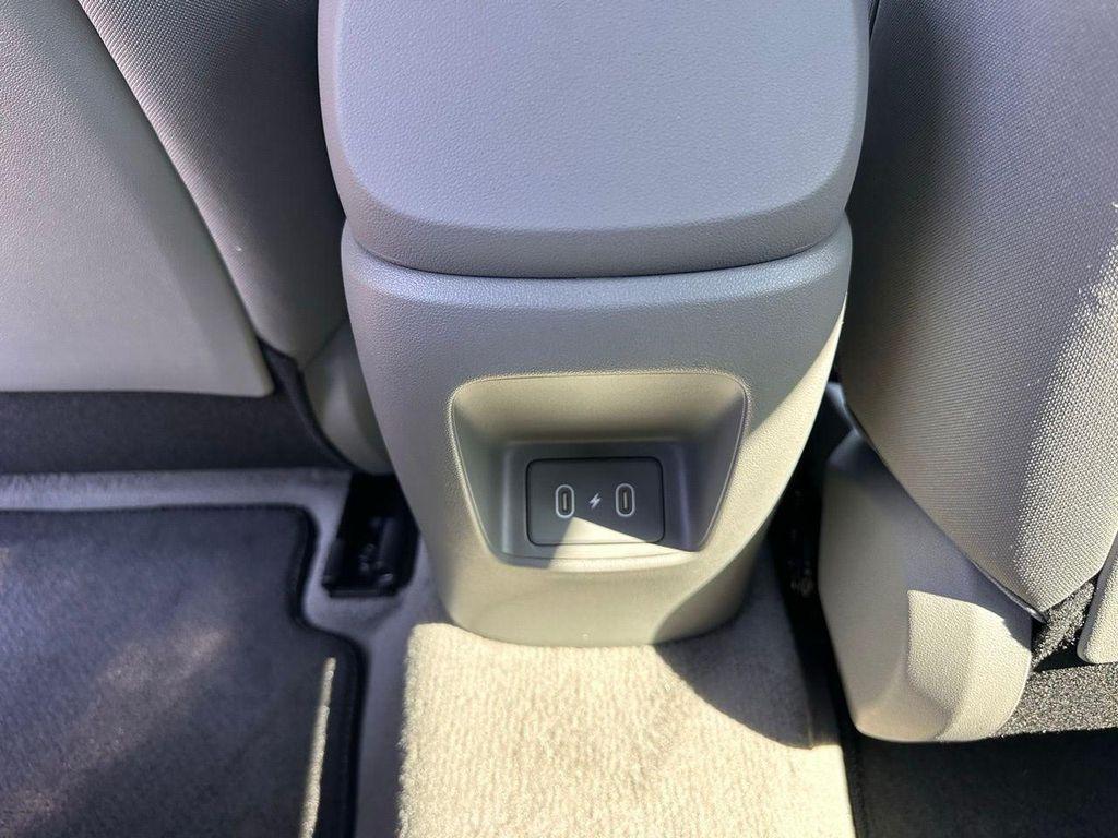 new 2025 Hyundai Elantra car, priced at $21,290