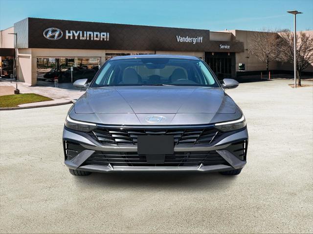 new 2025 Hyundai Elantra car, priced at $30,935