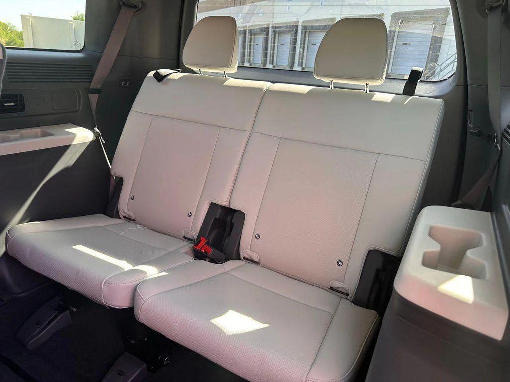new 2025 Hyundai Santa Fe car, priced at $35,847