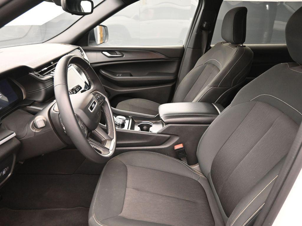 used 2024 Jeep Grand Cherokee L car, priced at $31,544