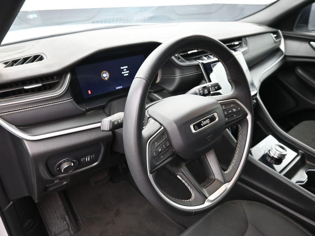 used 2024 Jeep Grand Cherokee L car, priced at $31,544