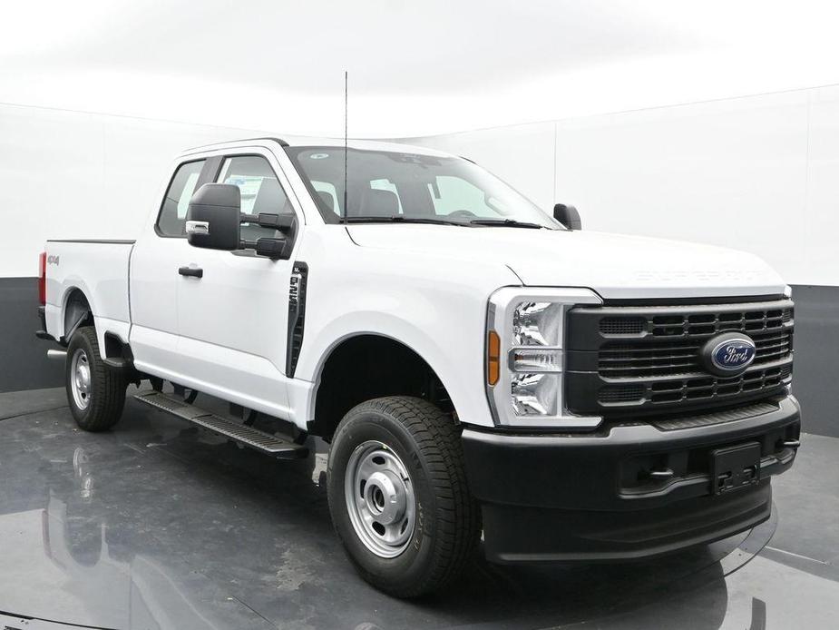 new 2024 Ford F-250 car, priced at $50,275