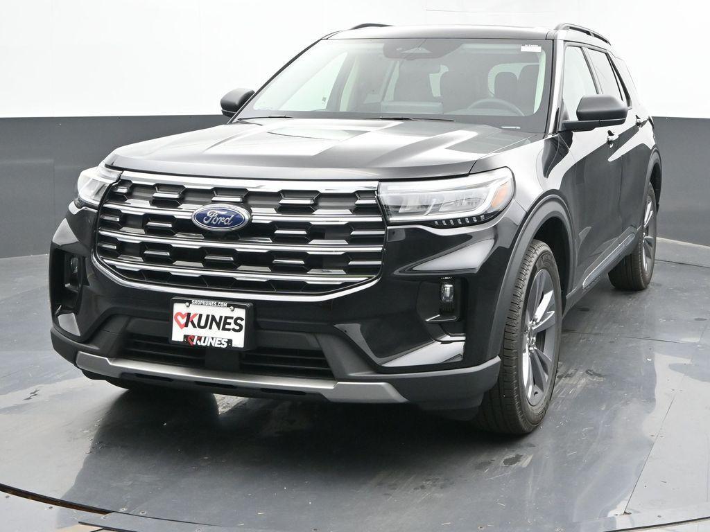 new 2025 Ford Explorer car, priced at $46,660