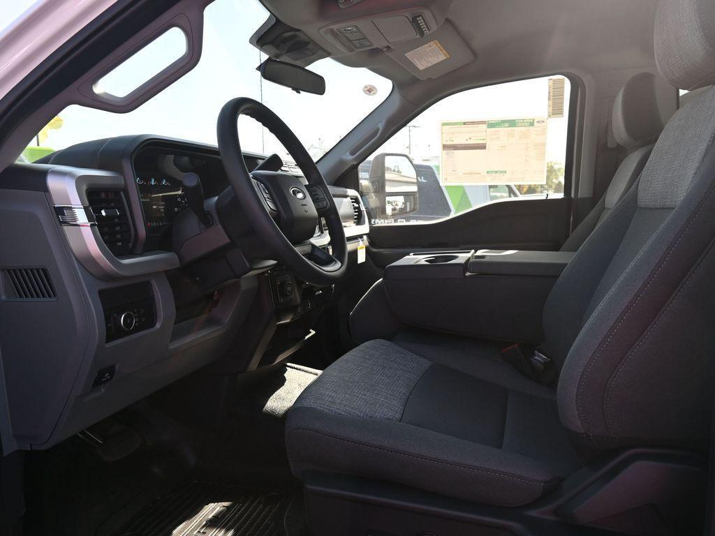 new 2024 Ford F-350 car, priced at $60,360