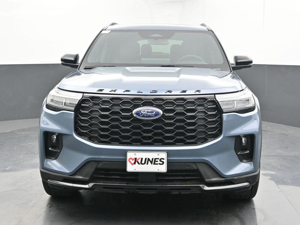 new 2025 Ford Explorer car, priced at $50,868