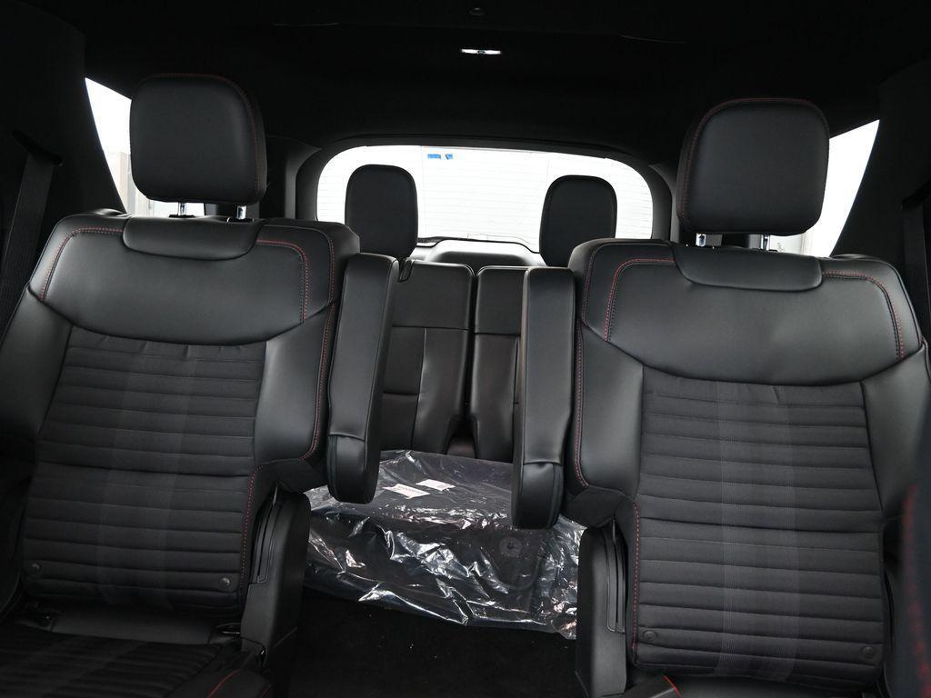 new 2025 Ford Explorer car, priced at $50,868