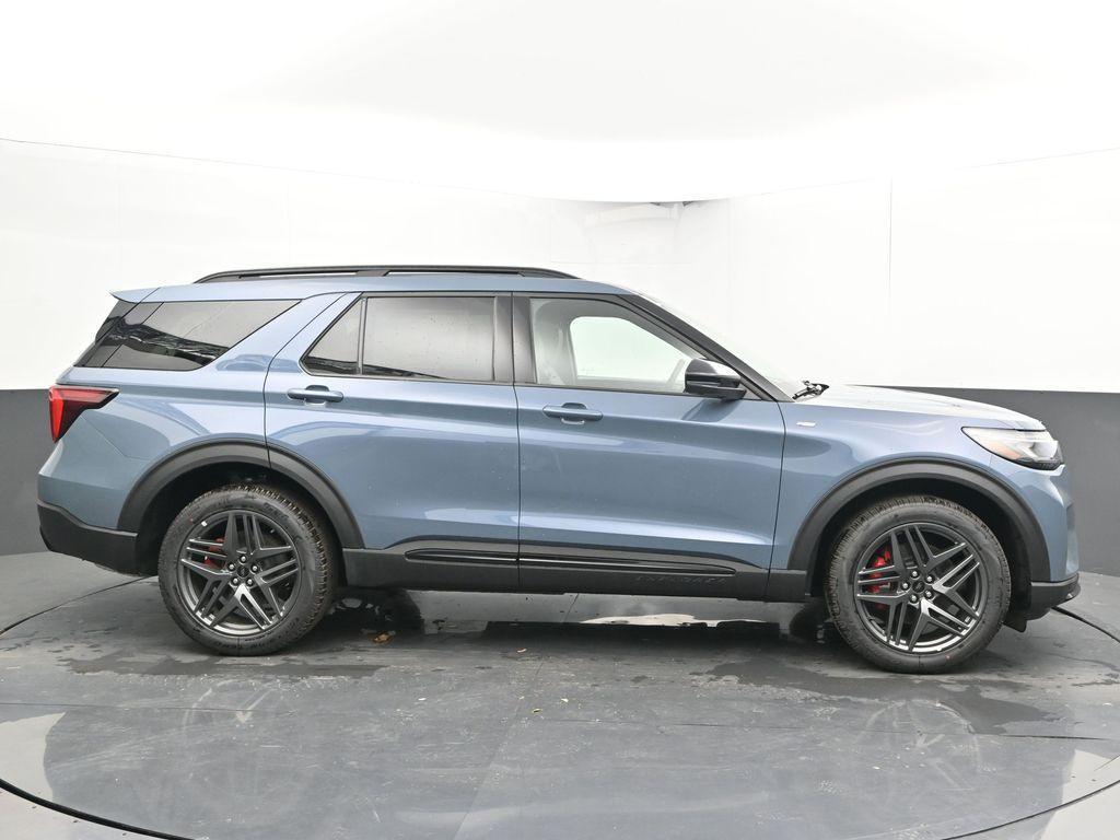 new 2025 Ford Explorer car, priced at $50,868