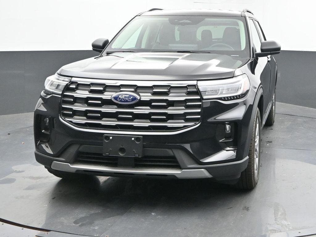 new 2025 Ford Explorer car, priced at $45,102