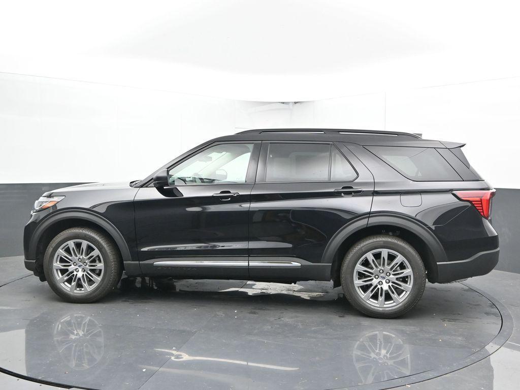 new 2025 Ford Explorer car, priced at $45,102