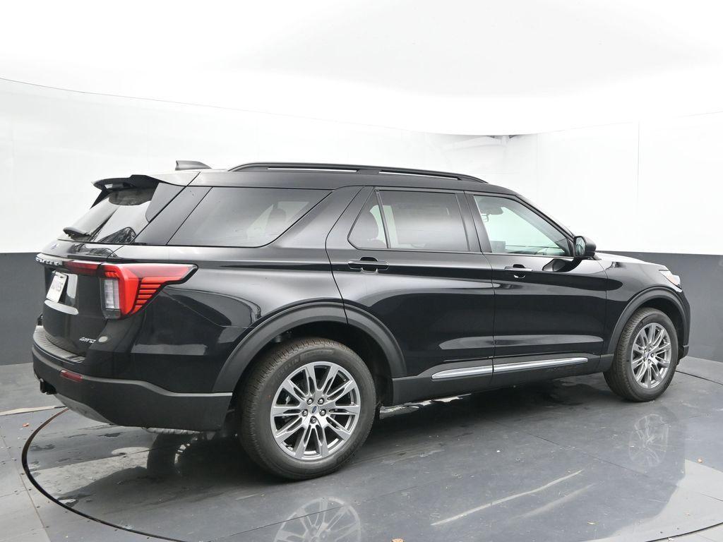 new 2025 Ford Explorer car, priced at $45,102