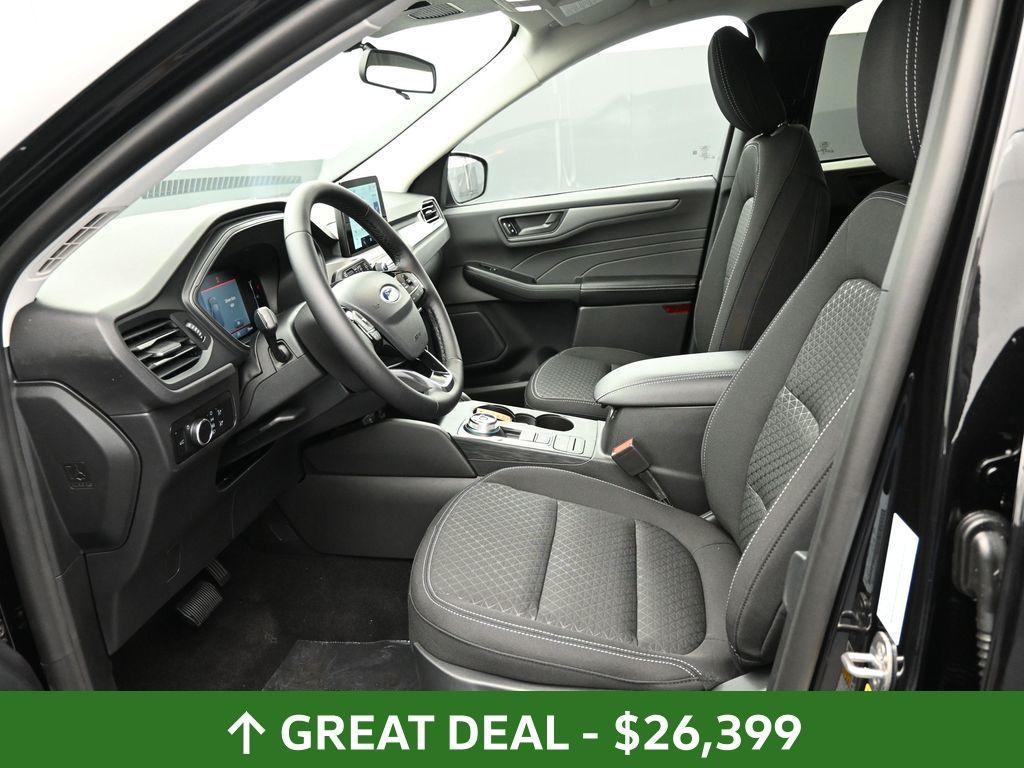 used 2025 Ford Escape car, priced at $26,399