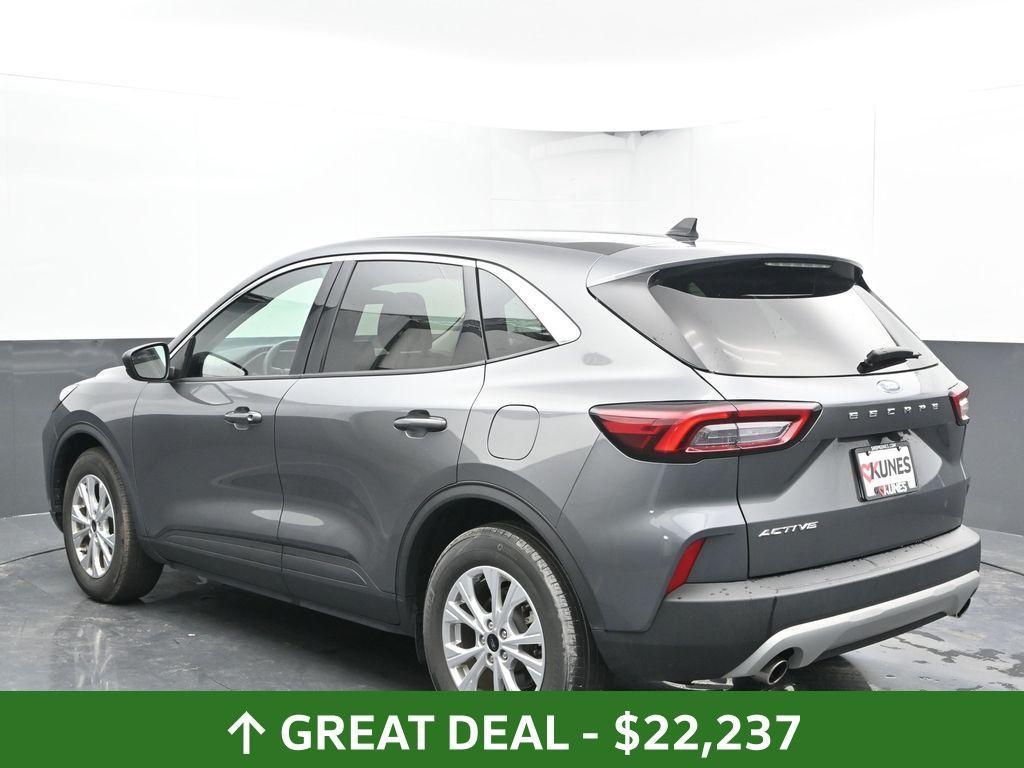 used 2024 Ford Escape car, priced at $22,237