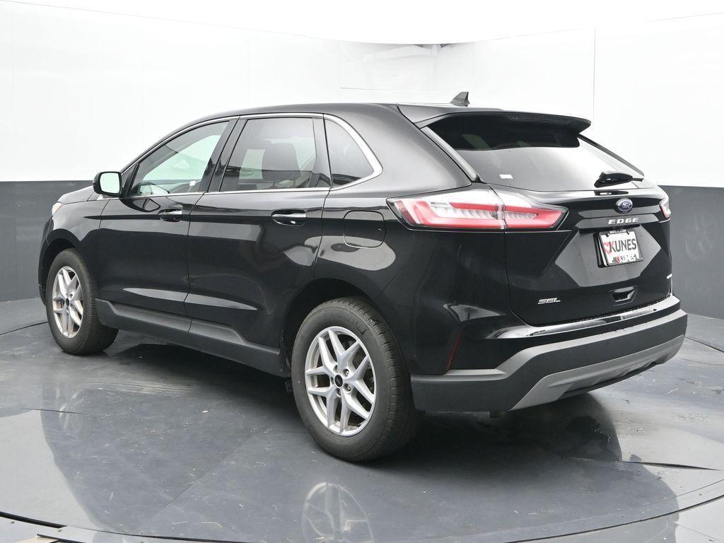 used 2024 Ford Edge car, priced at $26,405