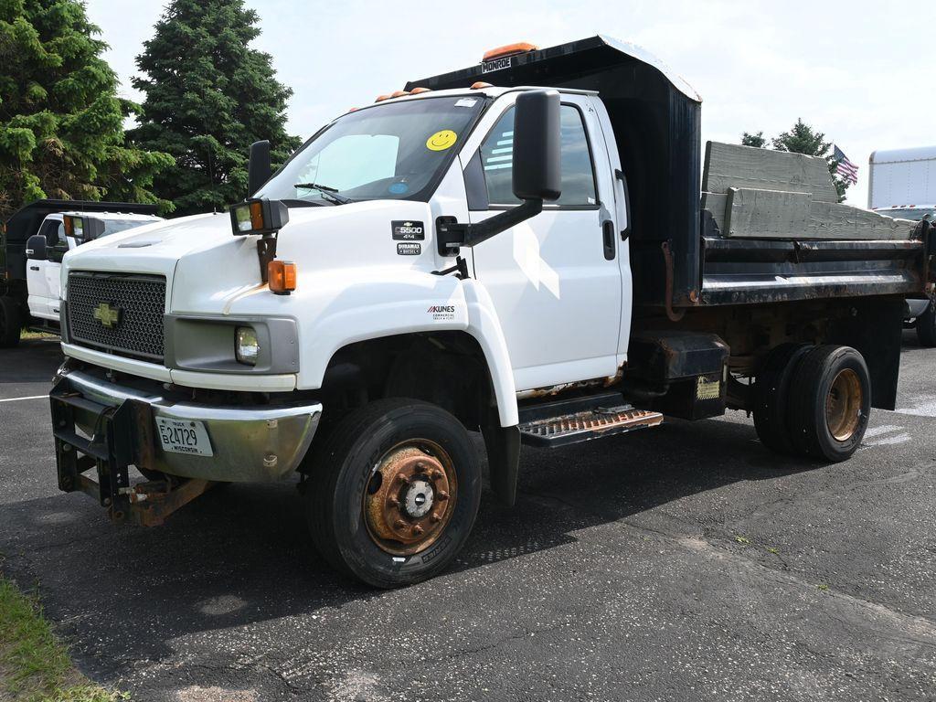 used 2005 Chevrolet Venture car, priced at $24,889