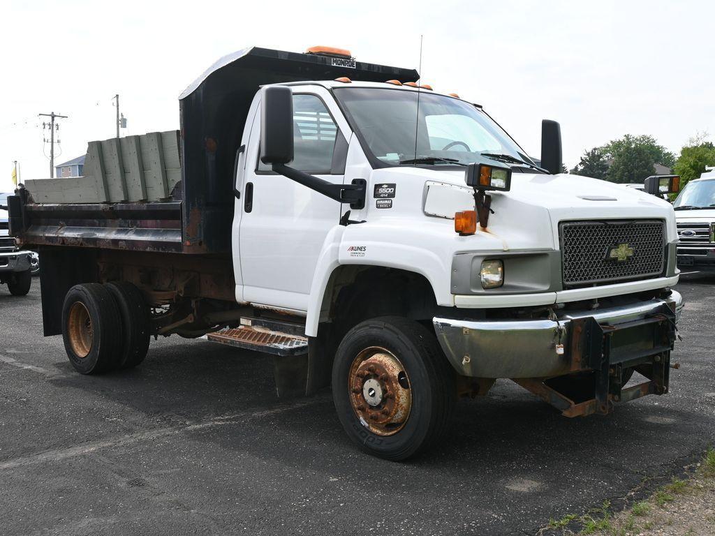 used 2005 Chevrolet Venture car, priced at $24,889