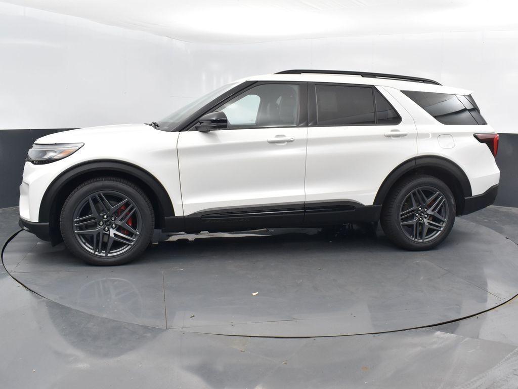 new 2025 Ford Explorer car, priced at $60,290