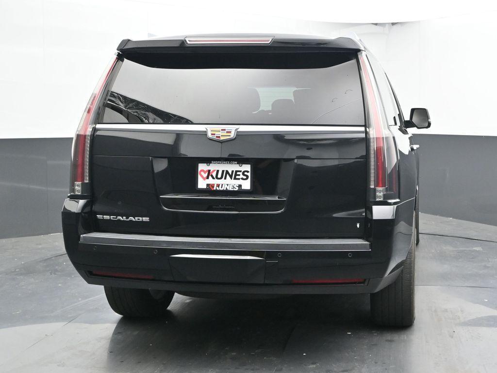 used 2015 Cadillac Escalade car, priced at $24,811