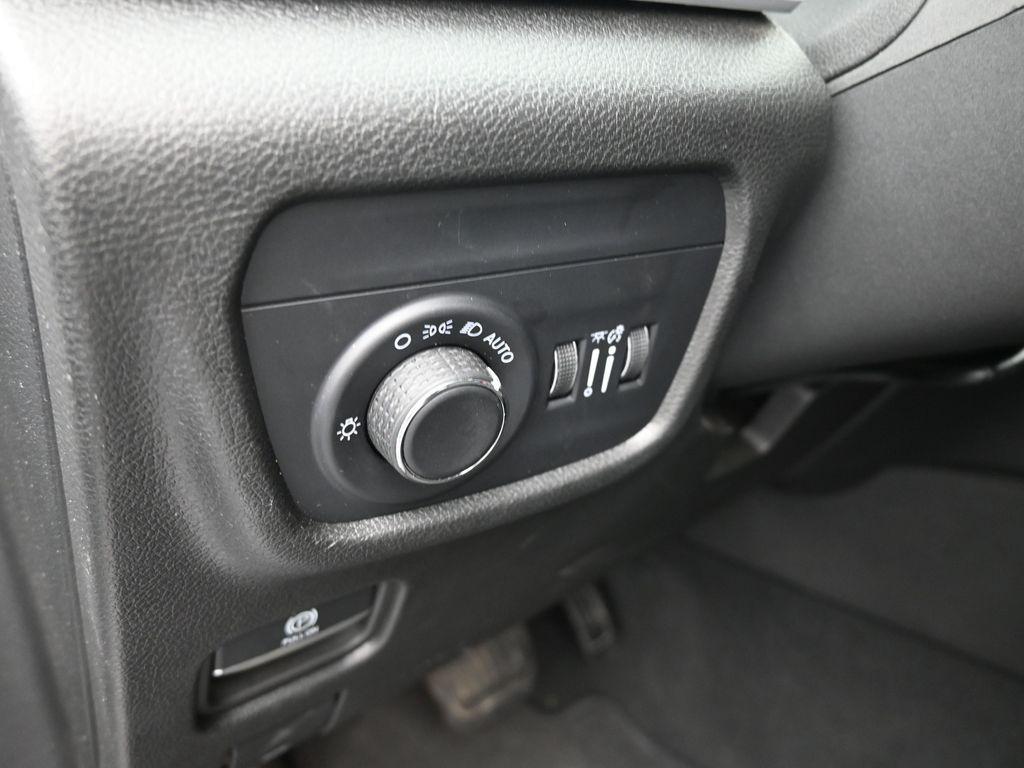 used 2024 Jeep Grand Cherokee car, priced at $33,849