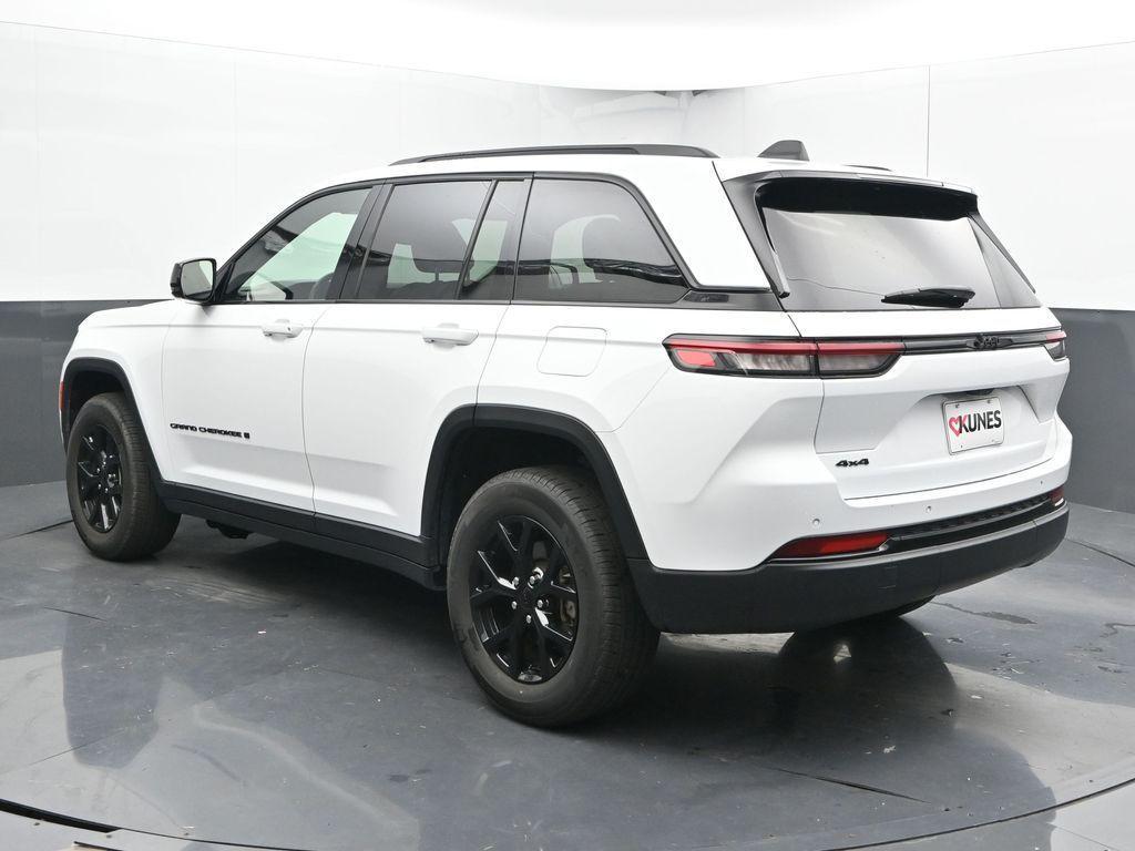 used 2024 Jeep Grand Cherokee car, priced at $33,849