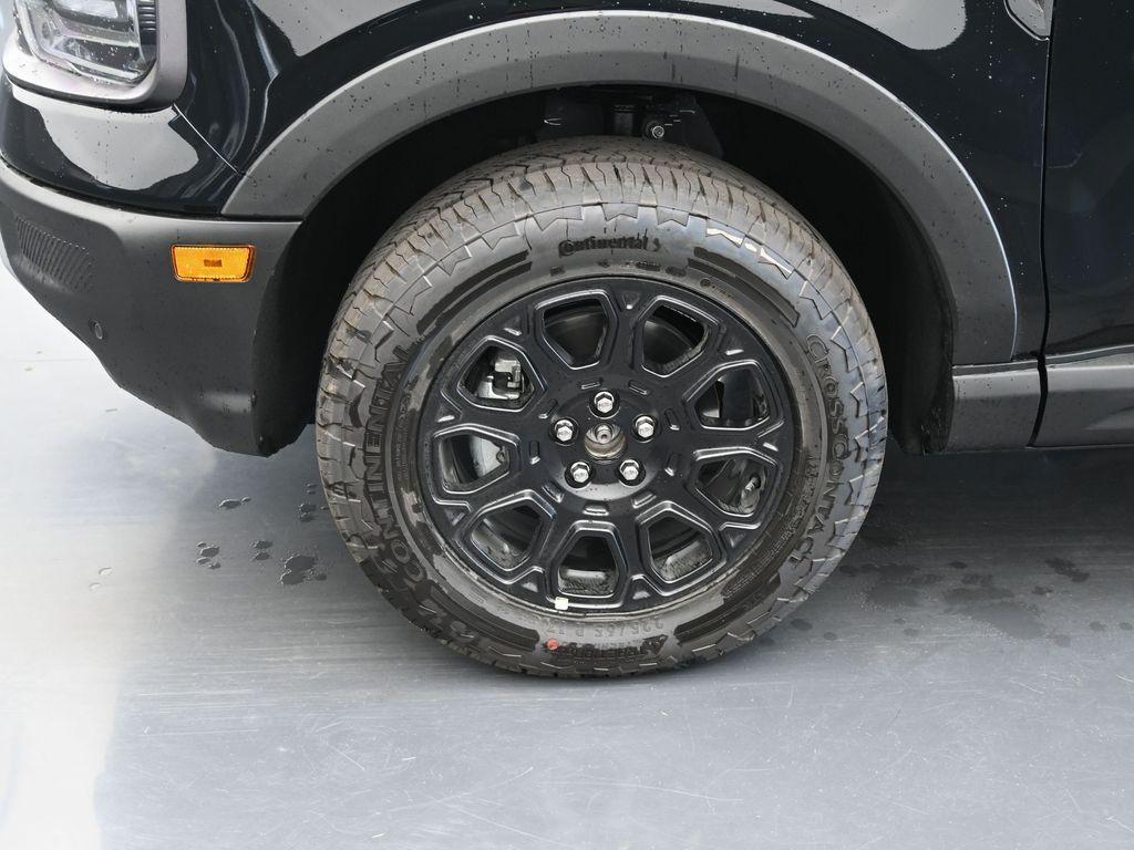 new 2025 Ford Bronco Sport car, priced at $39,569