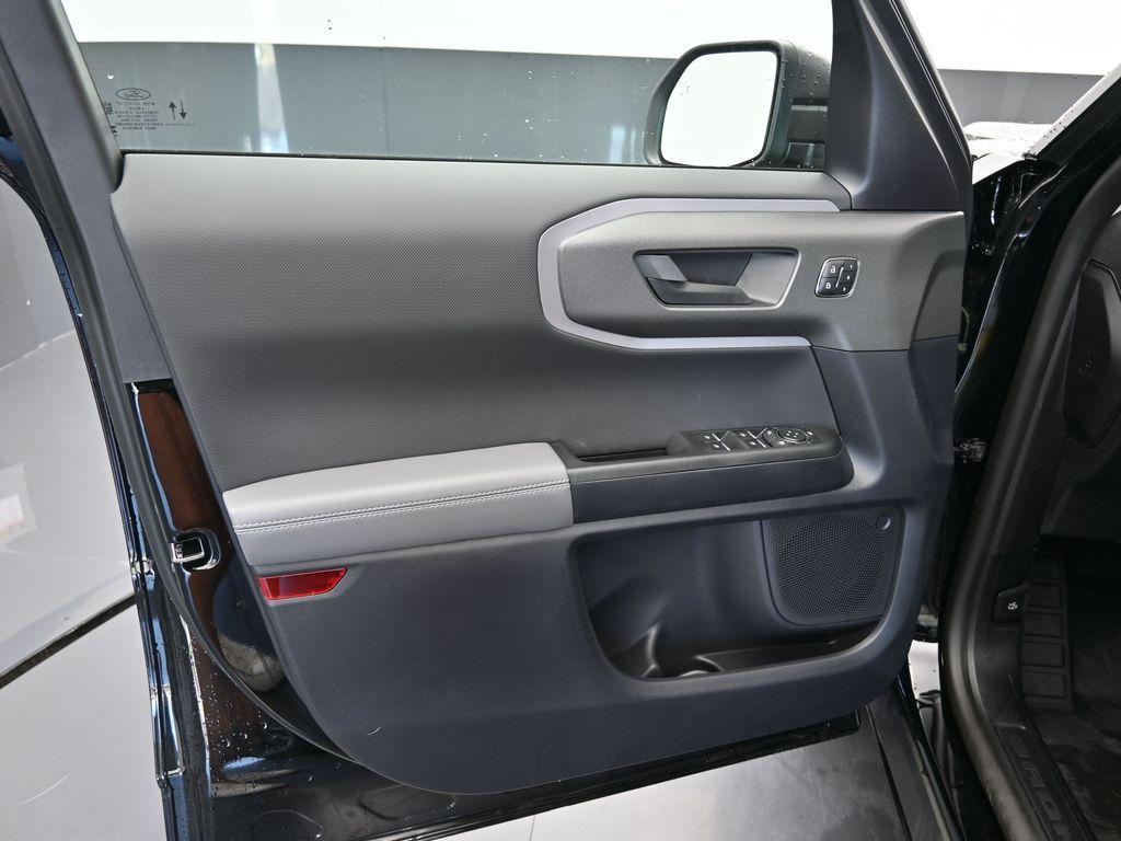 new 2025 Ford Bronco Sport car, priced at $39,569