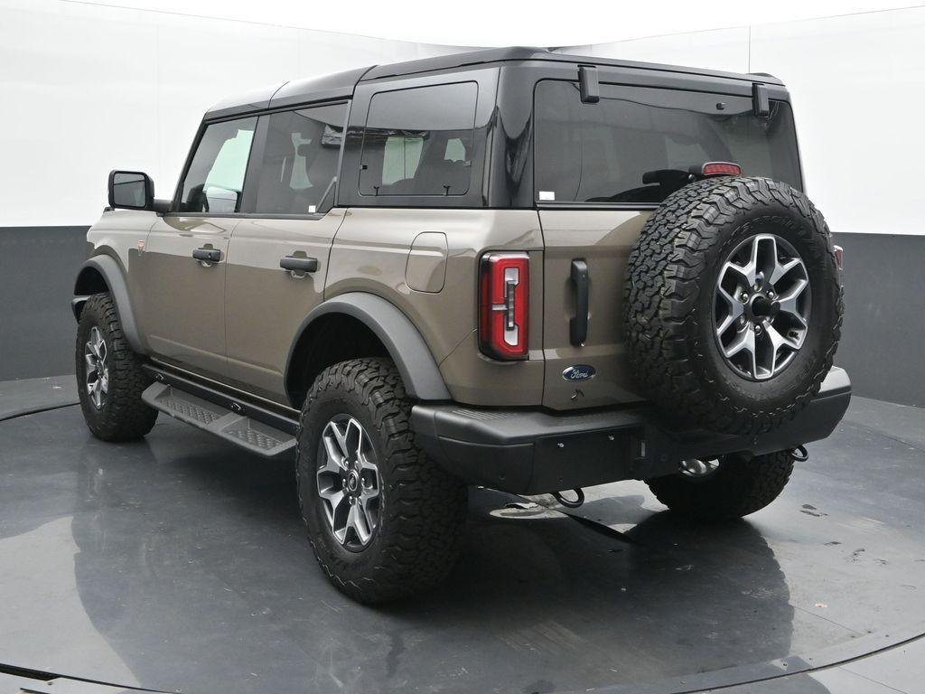 new 2025 Ford Bronco car, priced at $61,642