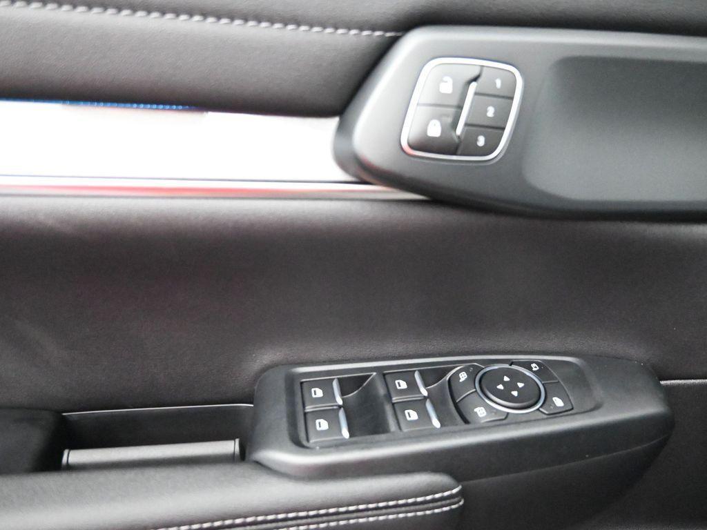 new 2025 Ford Ranger car, priced at $45,890