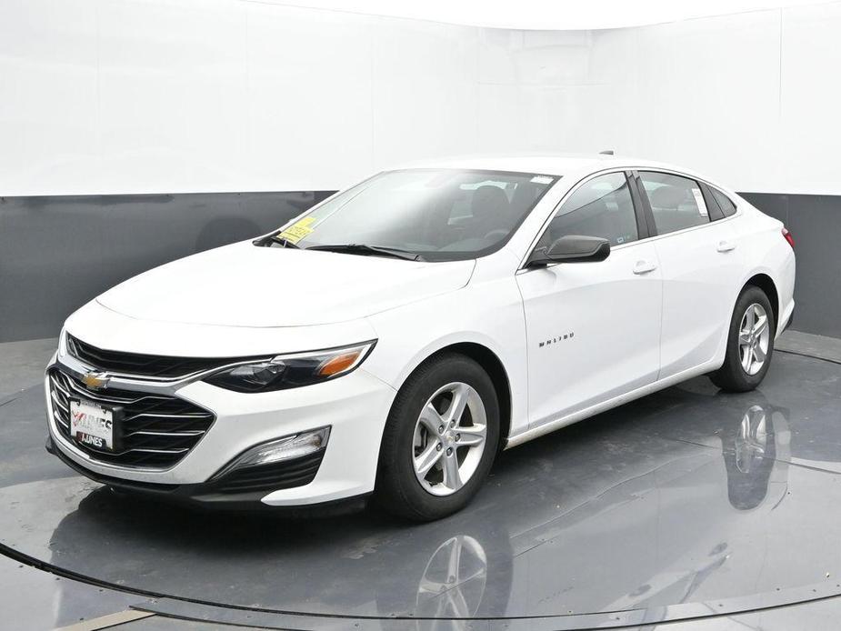 used 2022 Chevrolet Malibu car, priced at $19,289