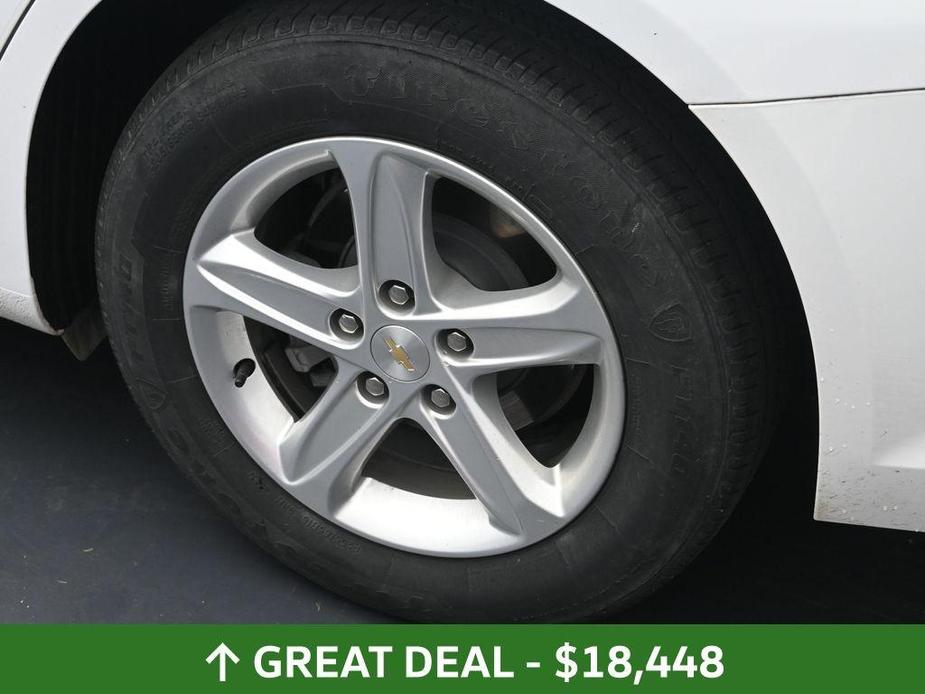 used 2022 Chevrolet Malibu car, priced at $18,448