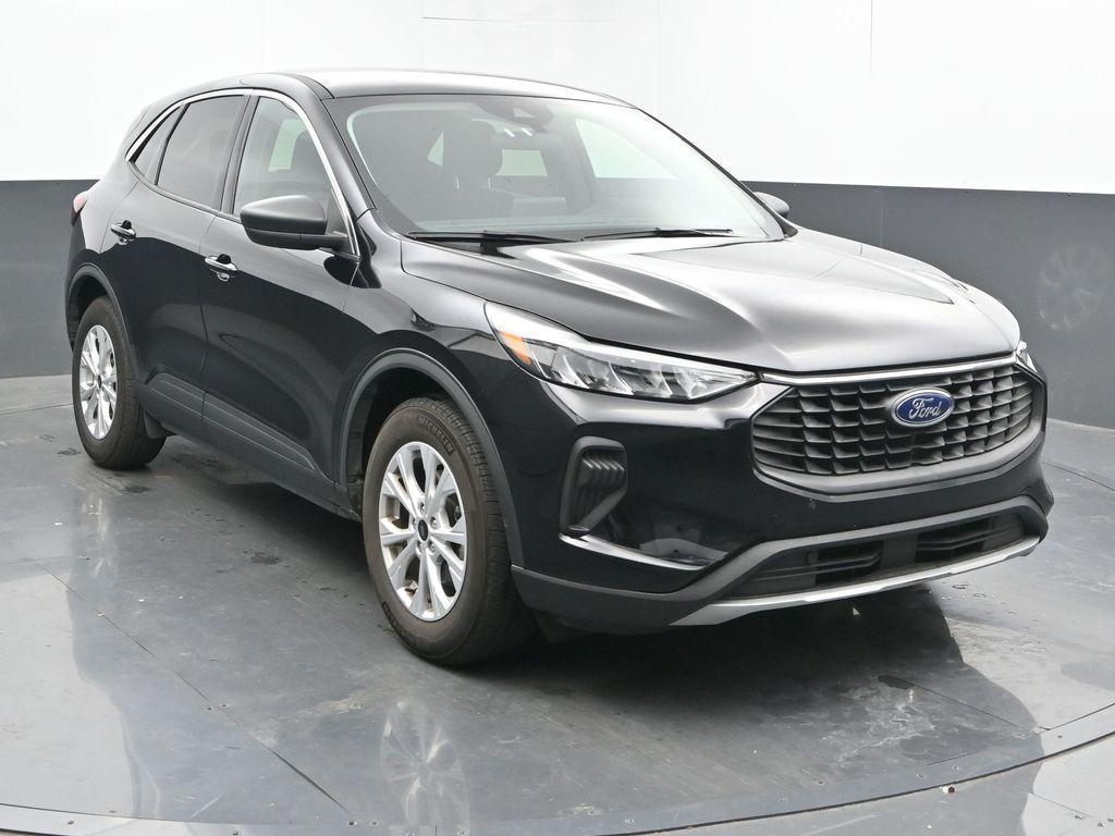 used 2024 Ford Escape car, priced at $21,624