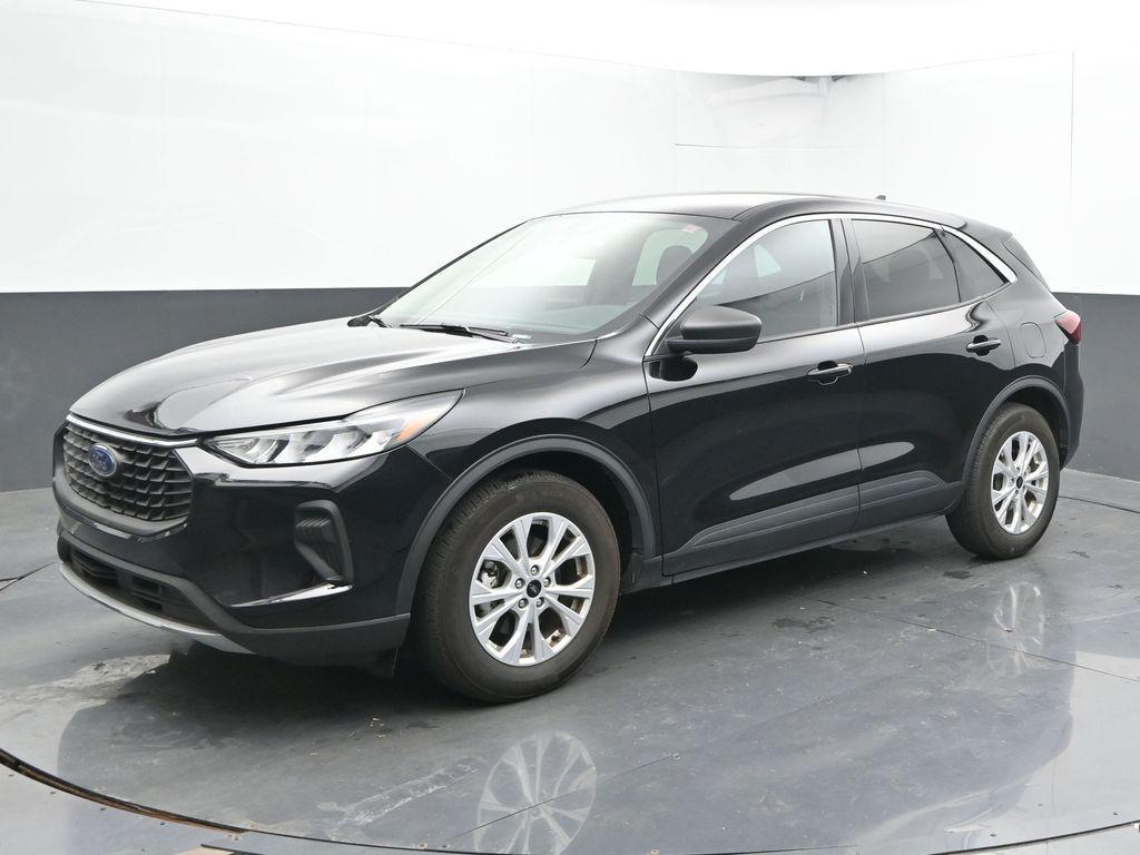 used 2024 Ford Escape car, priced at $21,624