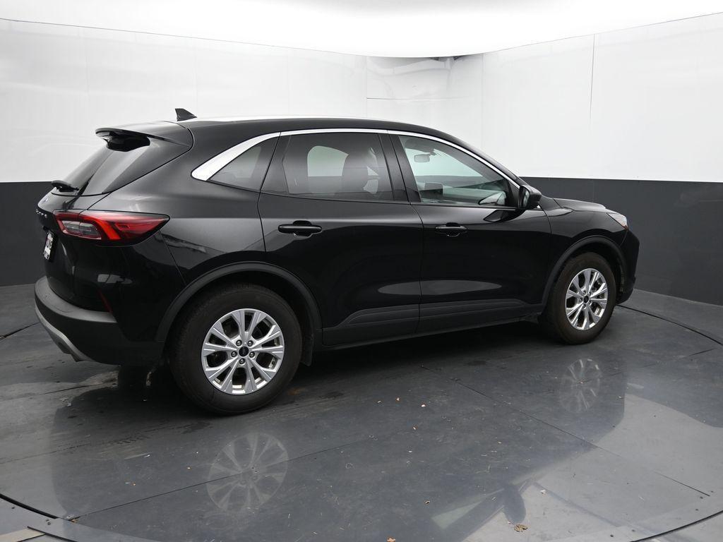used 2024 Ford Escape car, priced at $21,624
