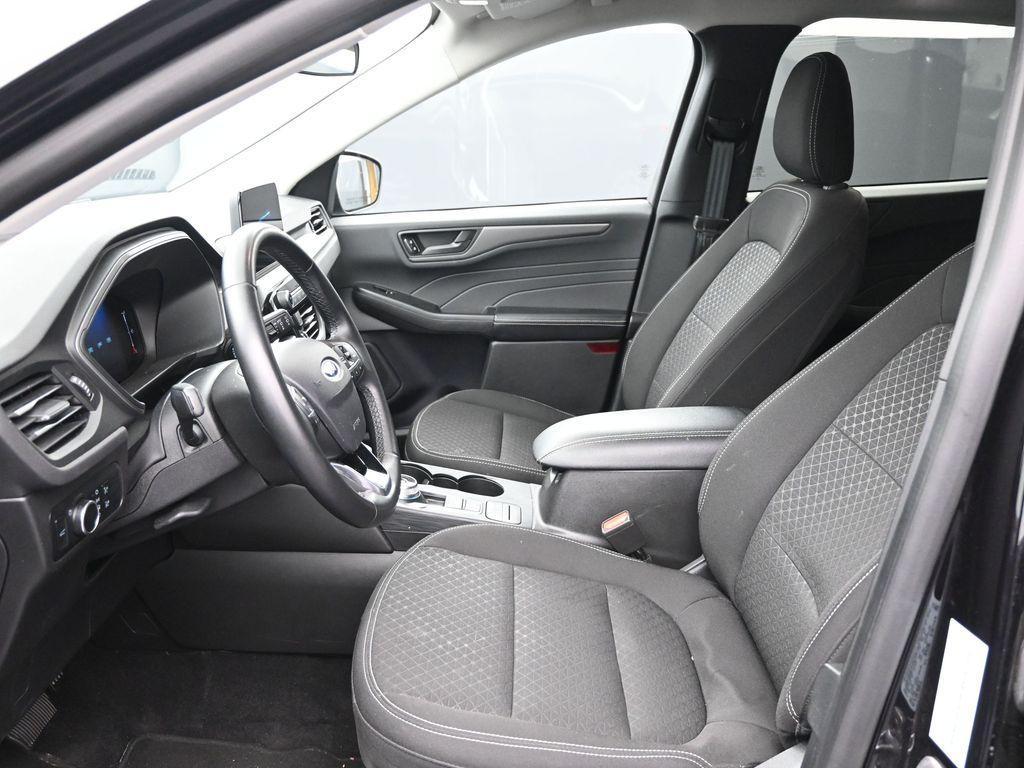 used 2024 Ford Escape car, priced at $21,624