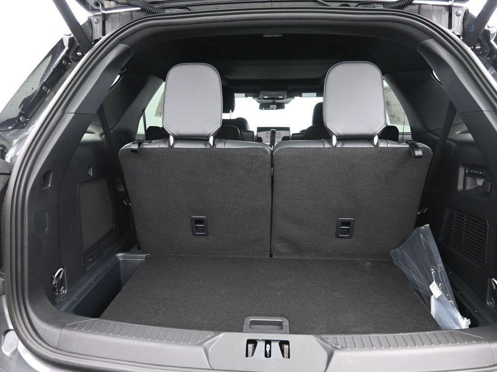 new 2025 Ford Explorer car, priced at $57,179