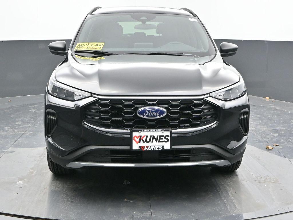 new 2025 Ford Escape car, priced at $30,875