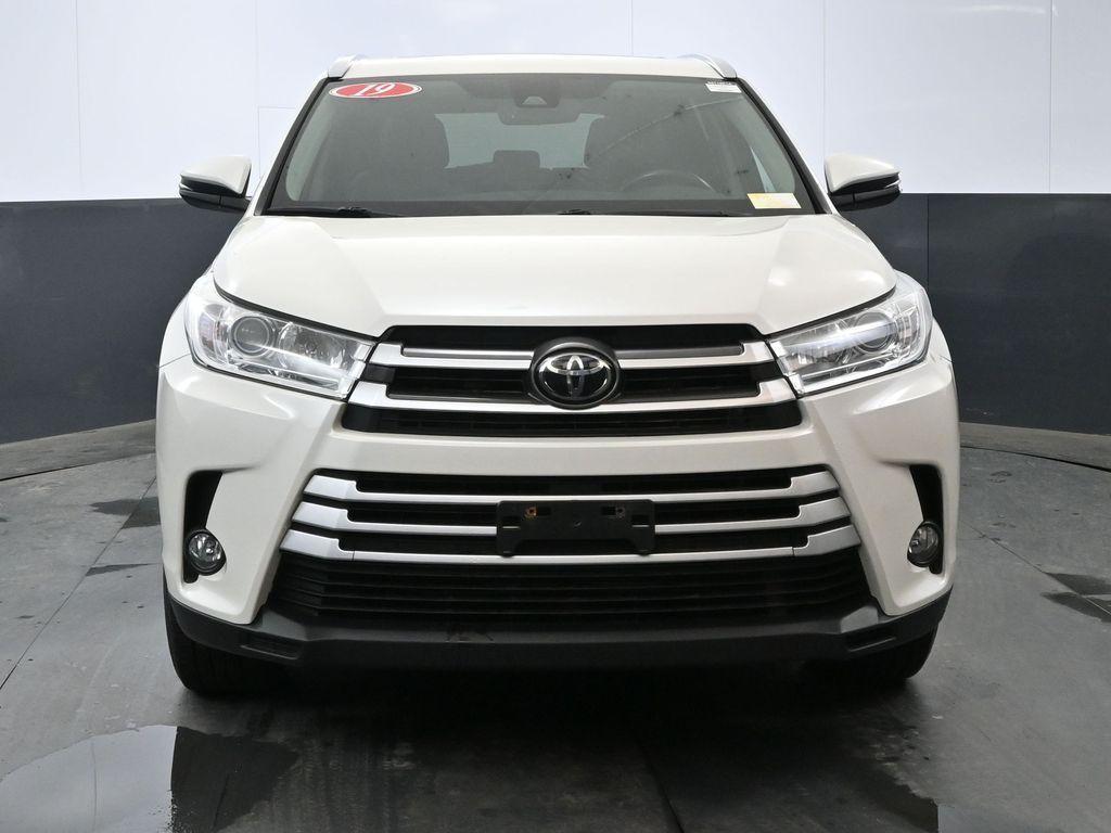 used 2019 Toyota Highlander car, priced at $23,319