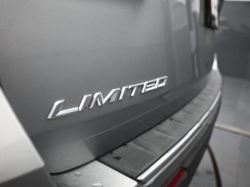 used 2024 Ford Explorer car, priced at $36,989