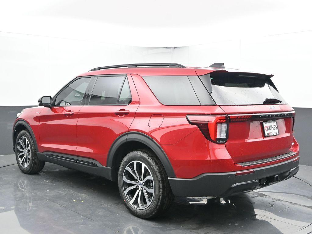 new 2025 Ford Explorer car, priced at $46,874
