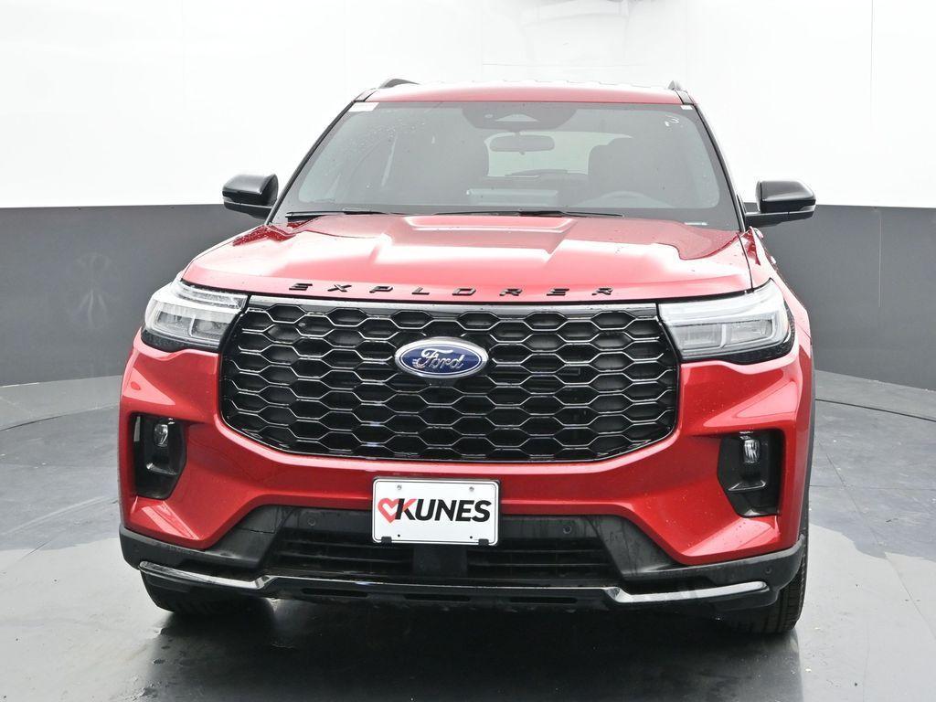 new 2025 Ford Explorer car, priced at $46,874