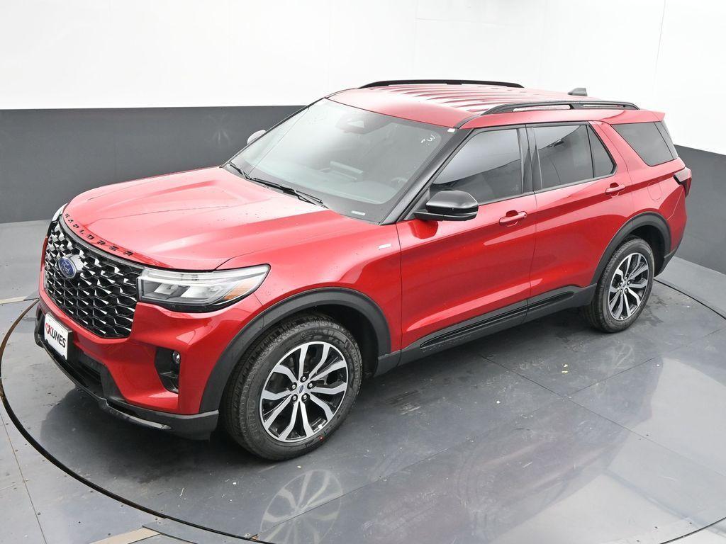 new 2025 Ford Explorer car, priced at $46,874