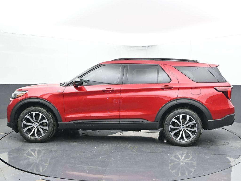 new 2025 Ford Explorer car, priced at $46,874