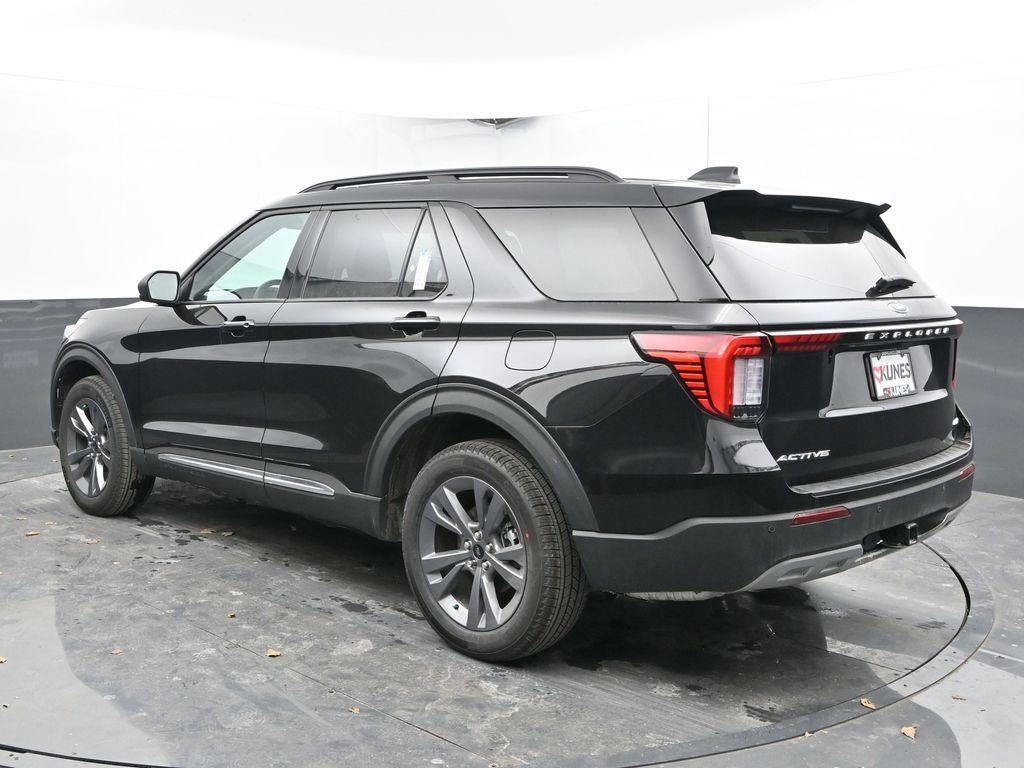 new 2025 Ford Explorer car, priced at $46,900