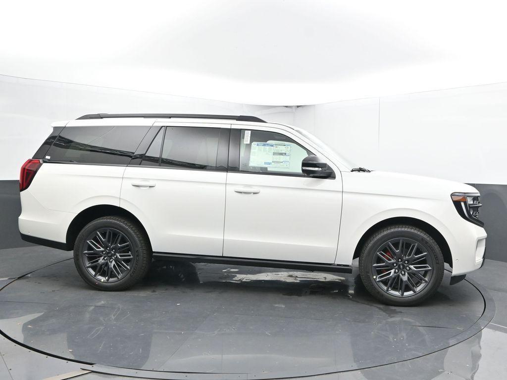 new 2025 Ford Expedition car, priced at $84,485