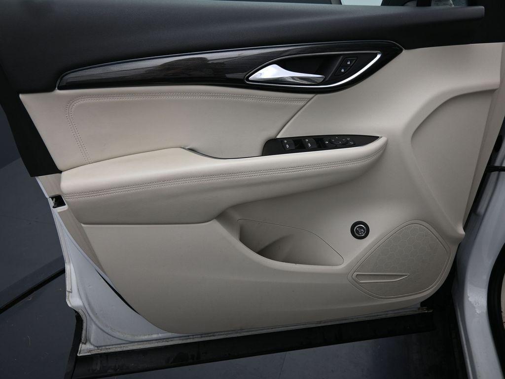 used 2023 Buick Envision car, priced at $21,286