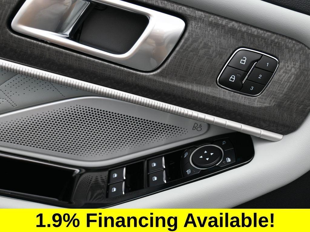 new 2025 Ford Explorer car, priced at $56,661