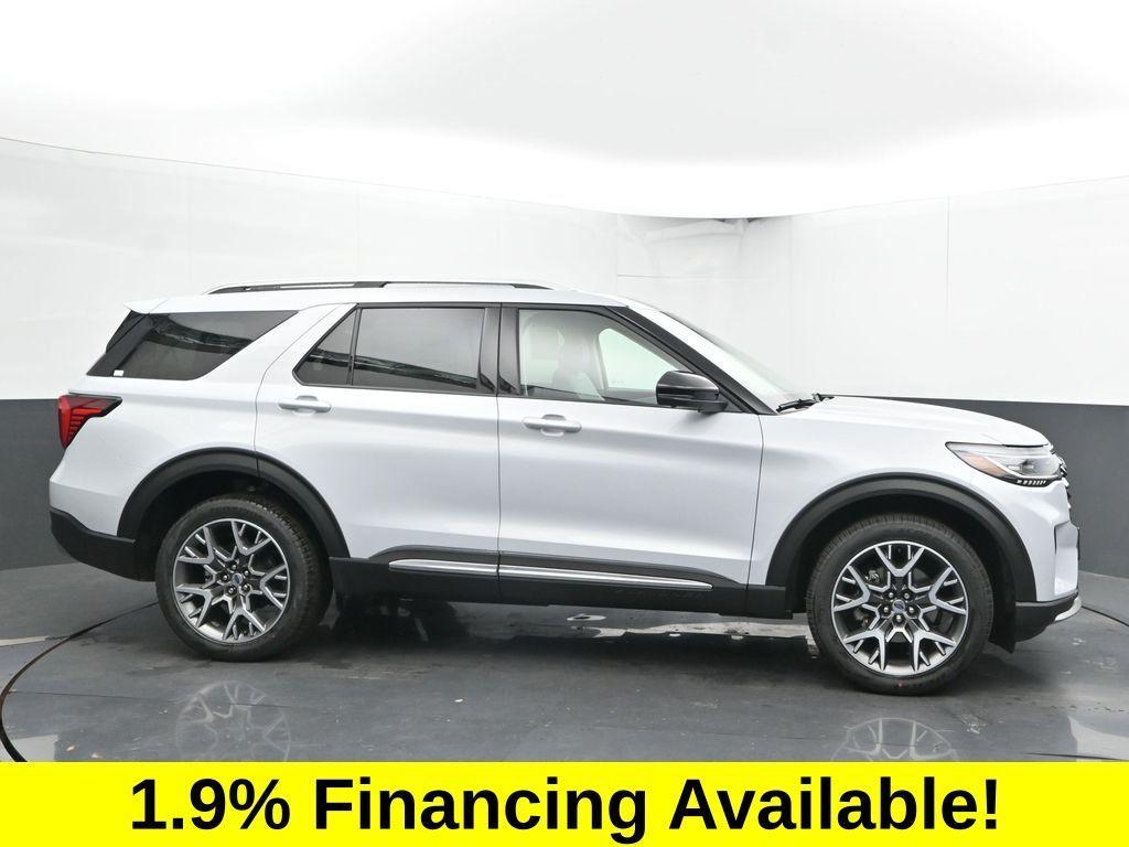 new 2025 Ford Explorer car, priced at $56,661