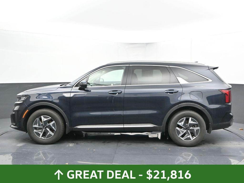 used 2021 Kia Sorento Hybrid car, priced at $21,816