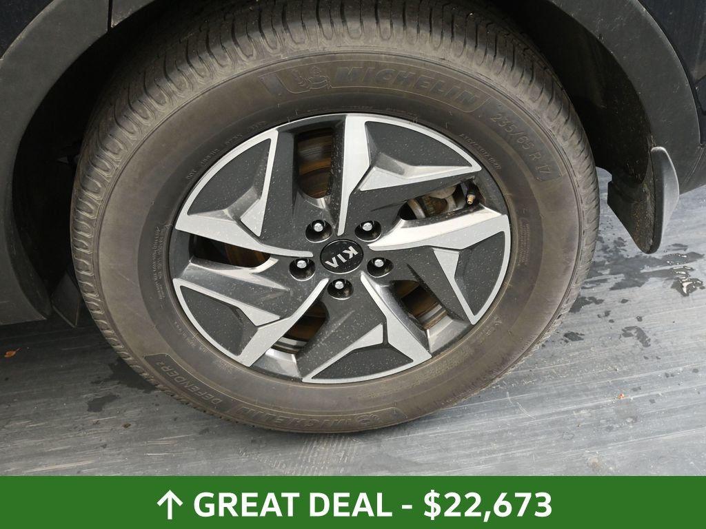 used 2021 Kia Sorento Hybrid car, priced at $22,673