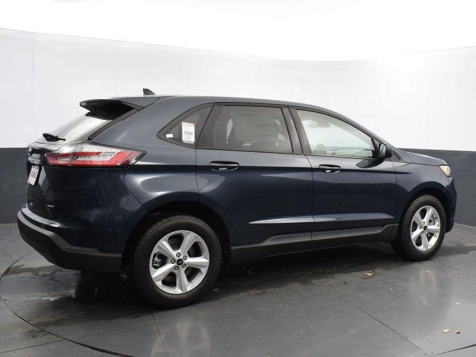 new 2024 Ford Edge car, priced at $36,023